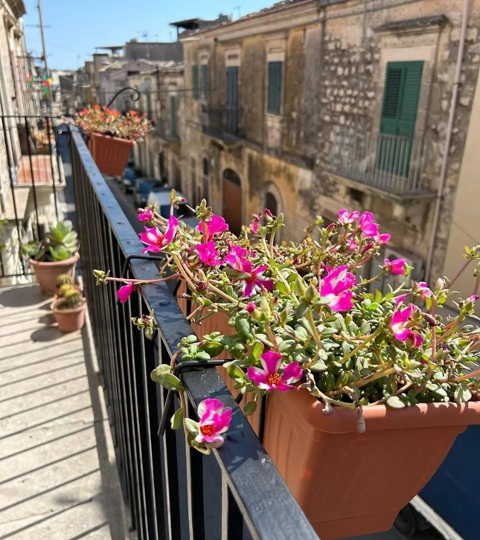Homestay La Casa Di Modica Apartment
